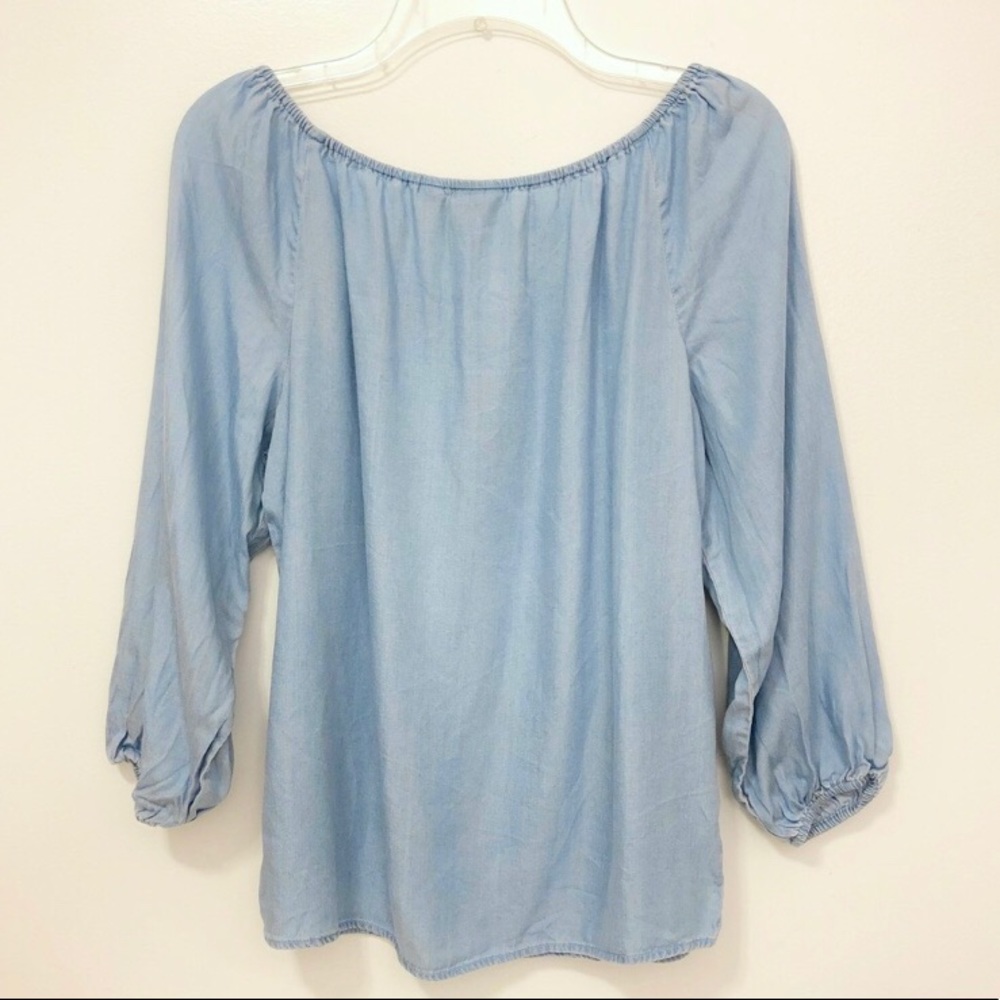 NWOT Jeweled Blouse - Picture 2 of 3